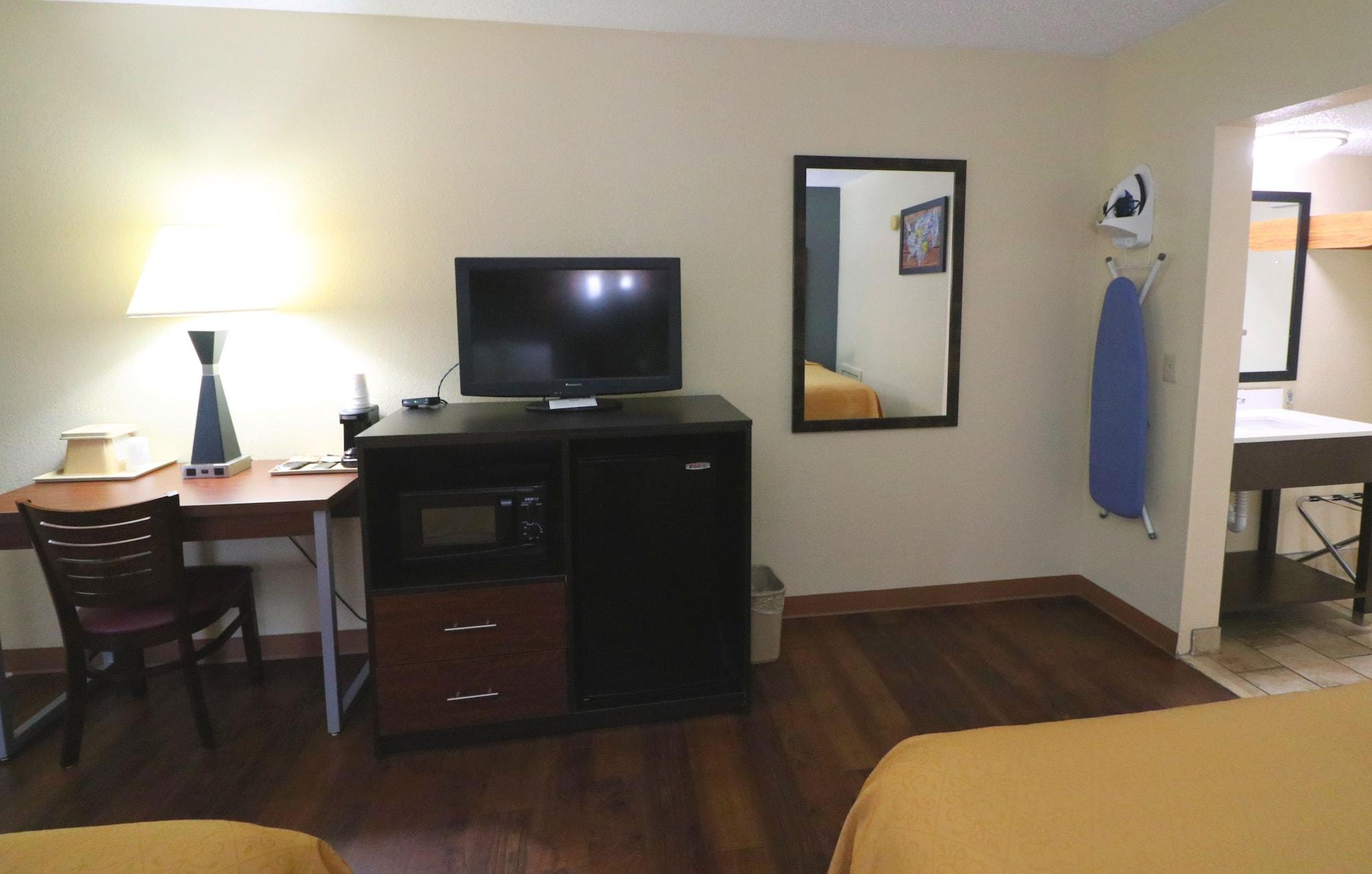 Econo Lodge Inn & Suites Gatlinburg At The Convention Center Zewnętrze zdjęcie